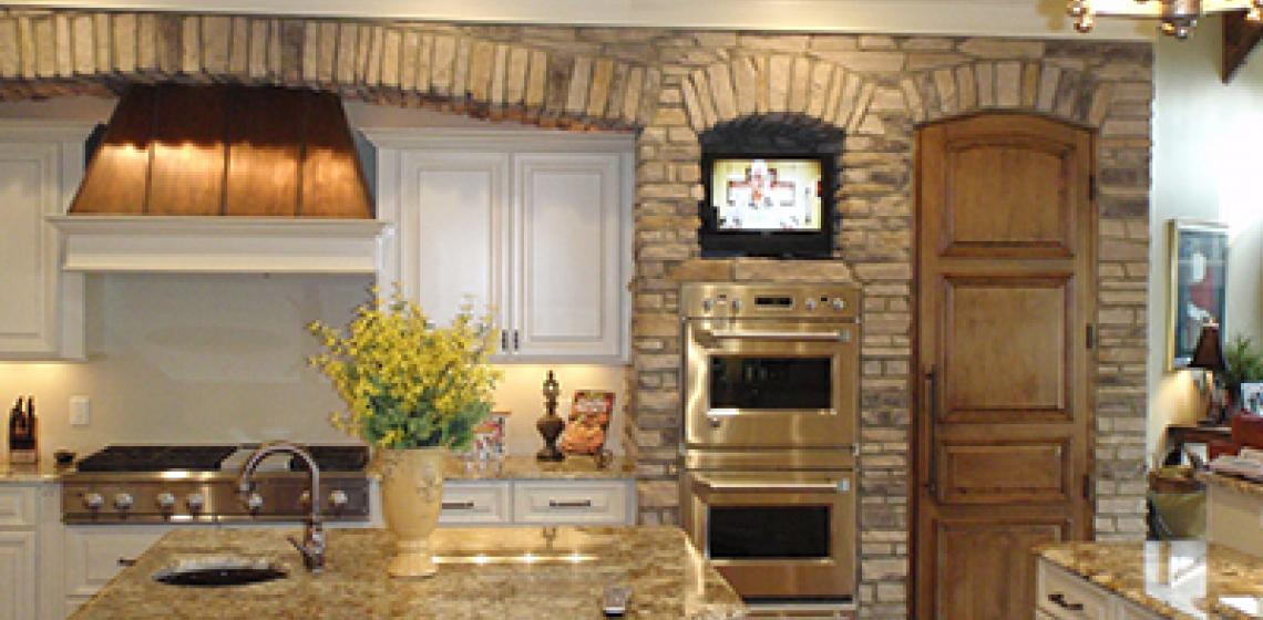 Although manufactured stone ranks high among home remodeling projects and adds incredible visual interest and curb appeal to the outside of the home, many homeowners are also choosing to bring that natural-looking texture and color inside. ProVia decorative stone can add architectural appeal to almost any room—from bathroom and spa surrounds to kitchen walls and backsplashes.